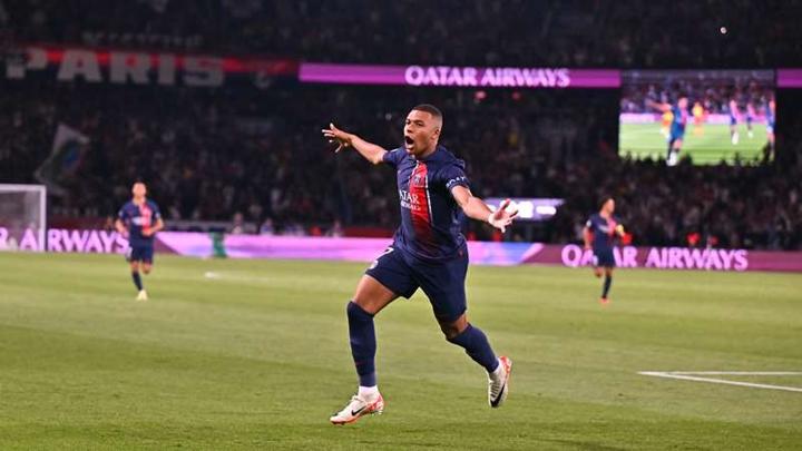 Mbappe giúp PSG thắng trận đầu ở Ligue 1