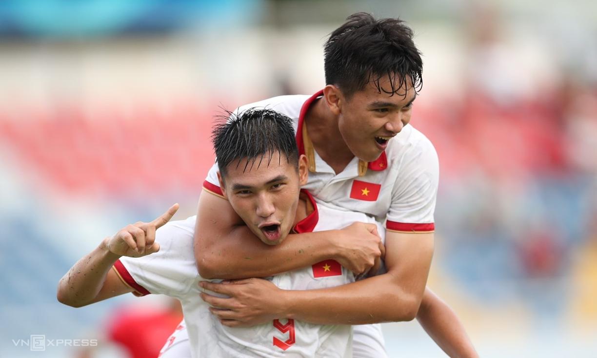 Việt Nam rút 12 cầu thủ trước vòng loại U23 châu Á 2024