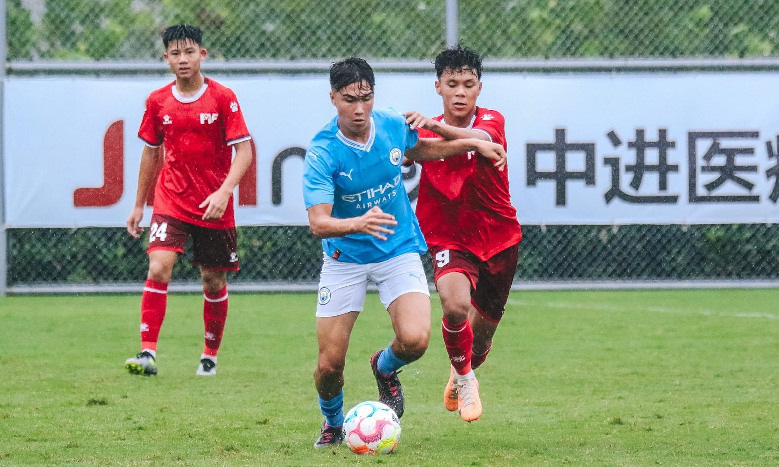 Đại diện Việt Nam thắng Man City ở giải U16 quốc tế