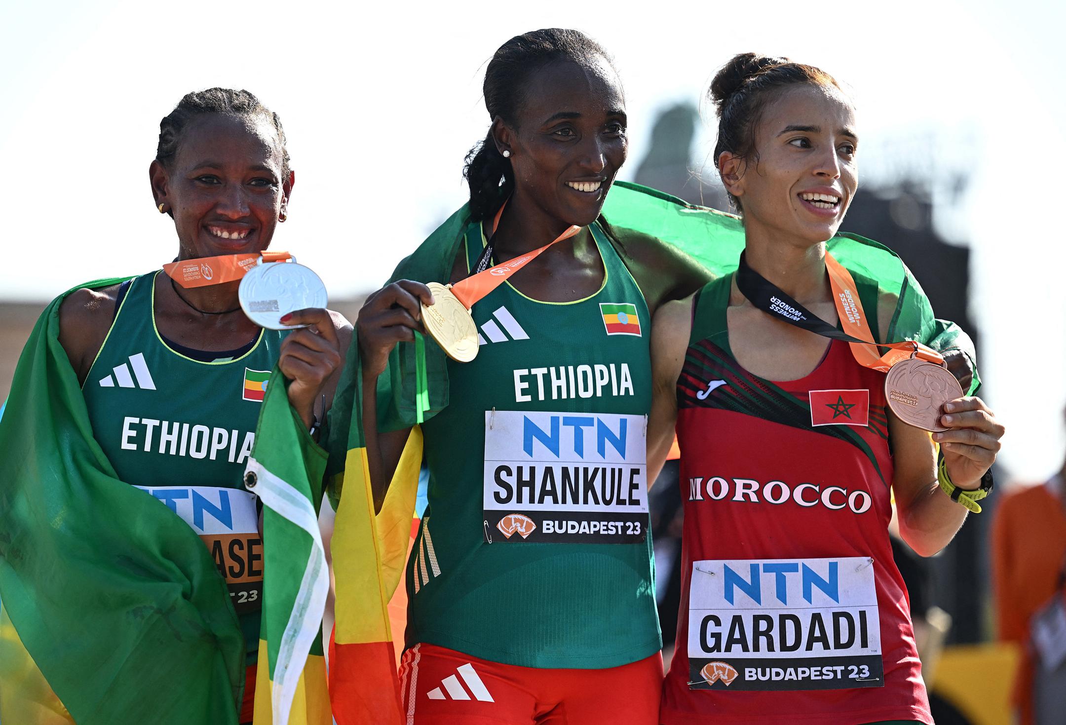 Ethiopia thống trị marathon nữ Budapest 2023