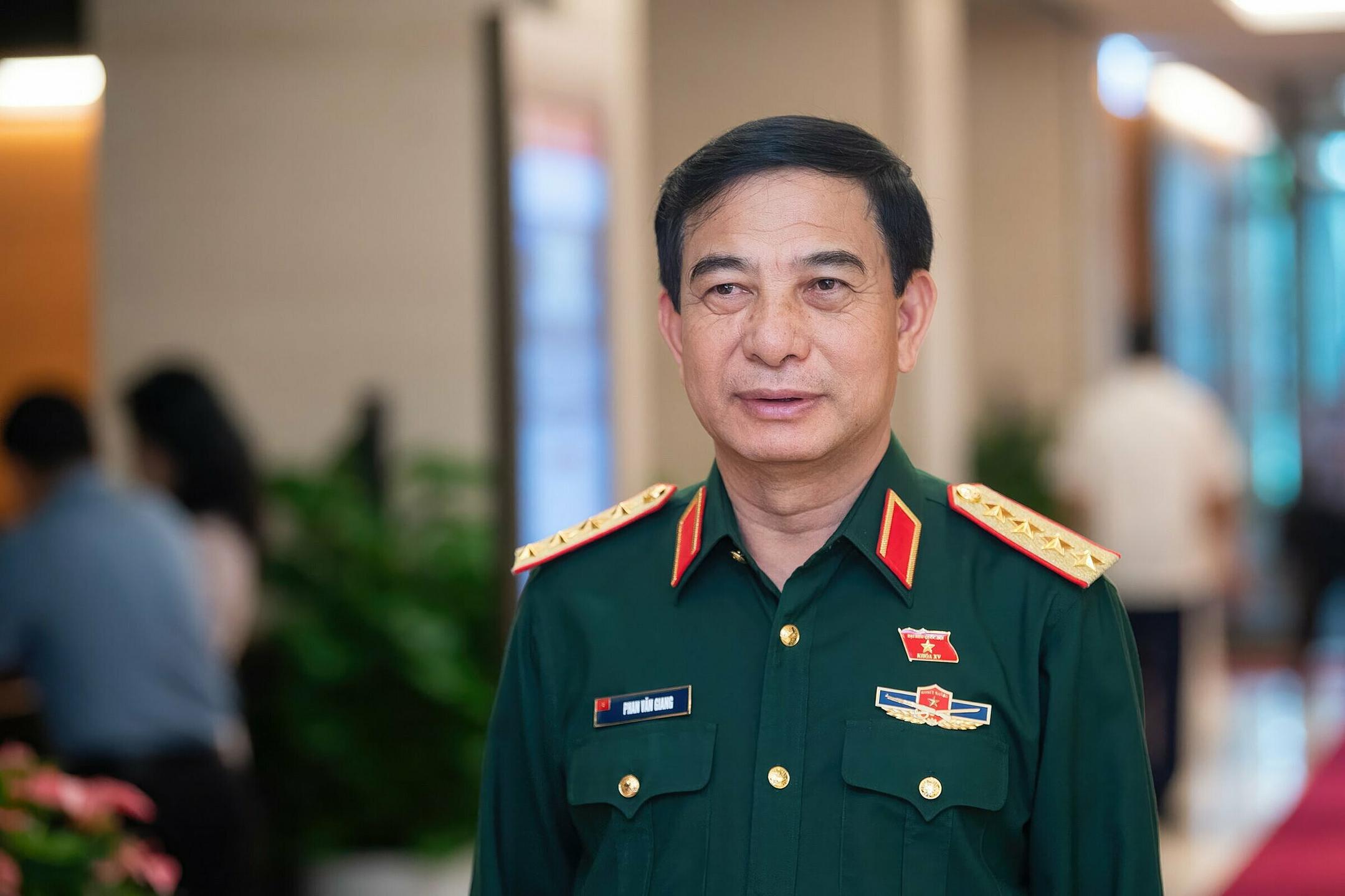Bộ trưởng Quốc phòng Phan Văn Giang đạt tín nhiệm cao nhất