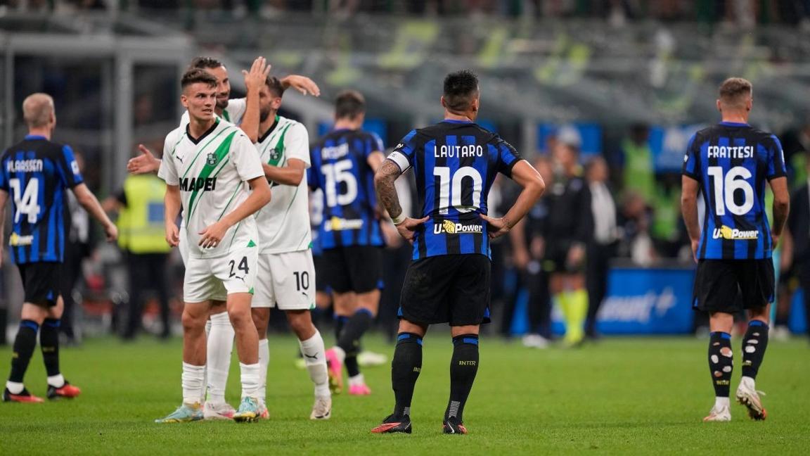 Inter đứt mạch toàn thắng ở Serie A
