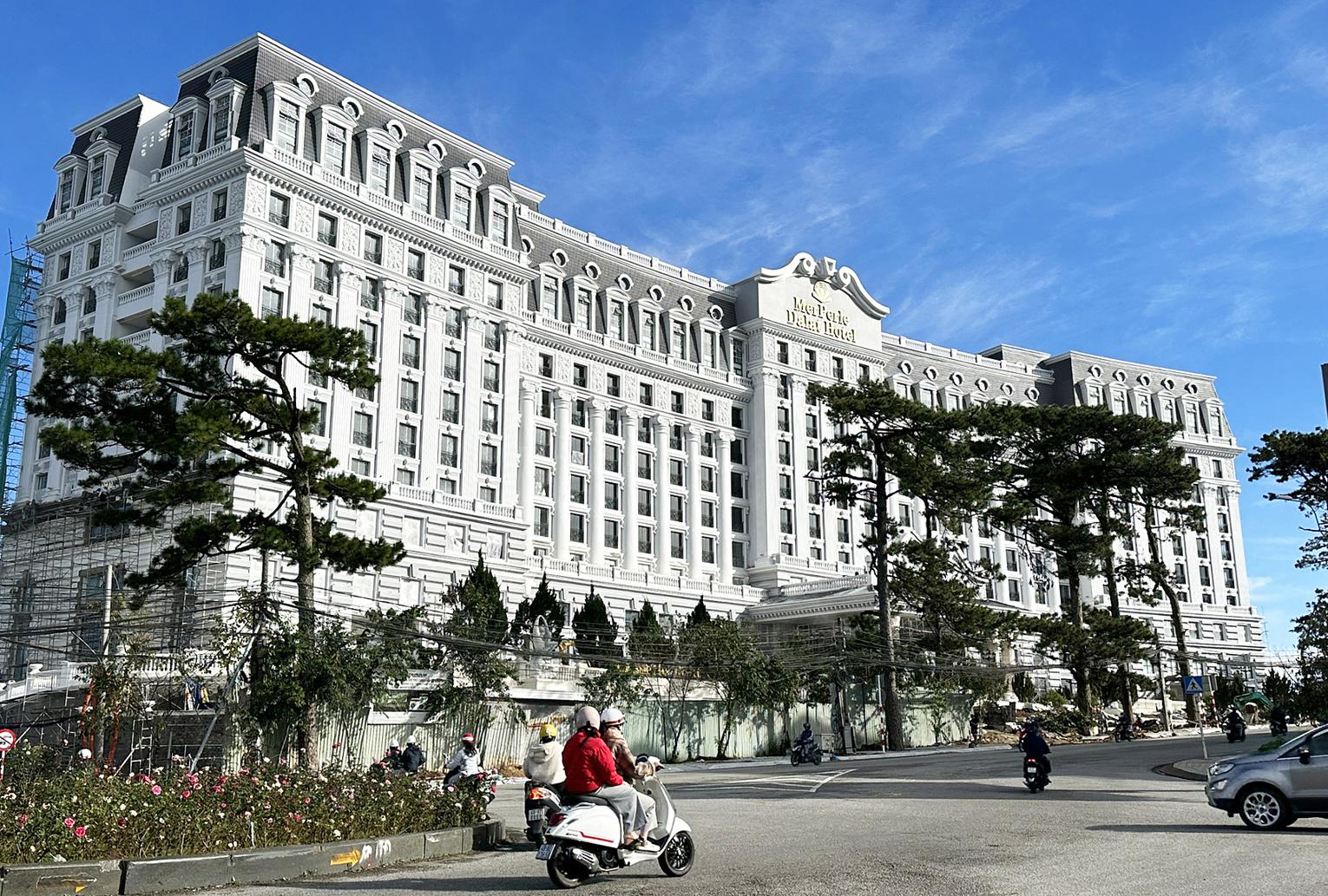 Chủ khách sạn lớn nhất Đà Lạt bị phạt 110 triệu đồng