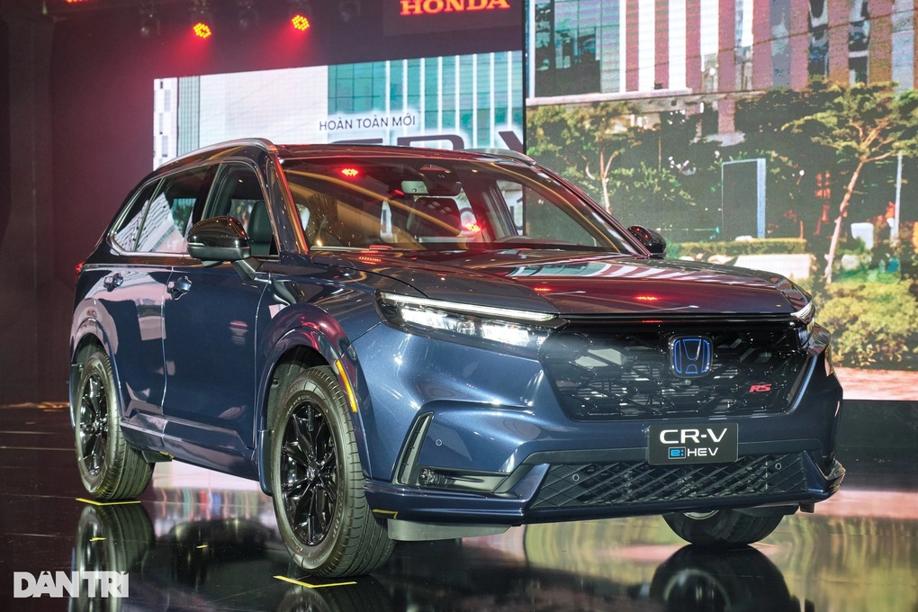 Phiên bản hybrid của Honda CR-V 2024 bị cắt bỏ những gì khi về Việt Nam?