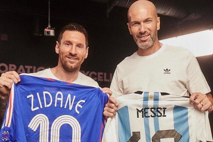 Zidane gán Messi với từ 'ma thuật'