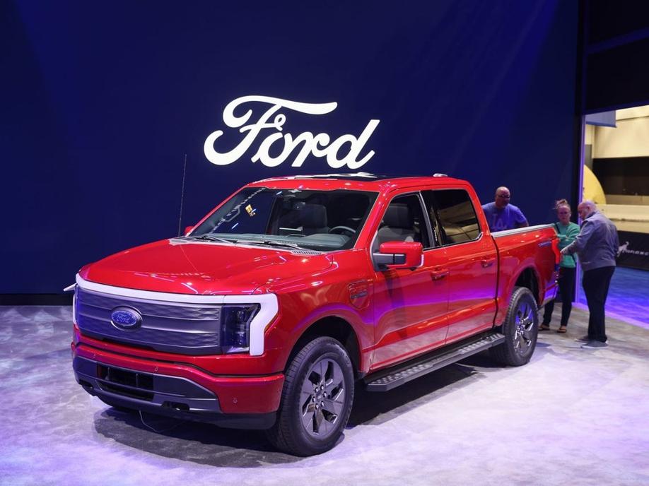 Gần một nửa đại lý Ford tại Mỹ từ chối bán xe điện