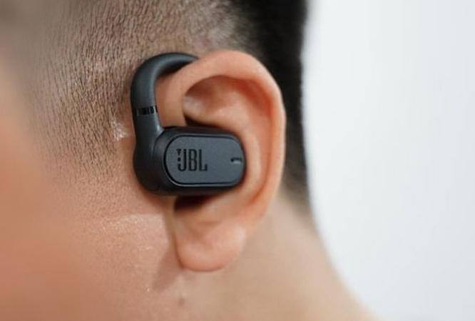JBL Soundgear Sense: Tai nghe không dây mở độc đáo, pin 24 giờ