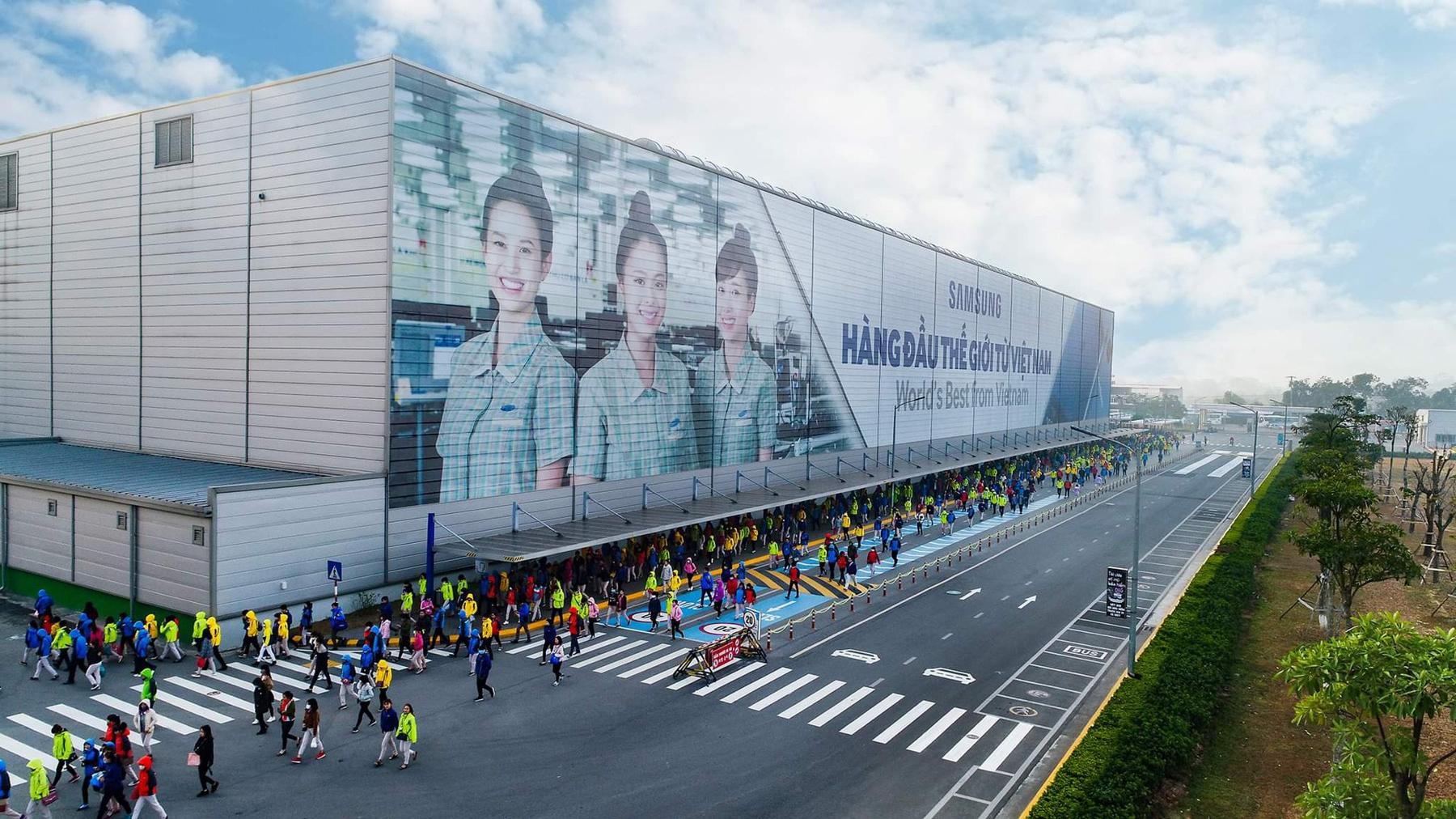 Nhà máy sản xuất của Samsung tại Việt Nam cán mốc 1 tỷ điện thoại