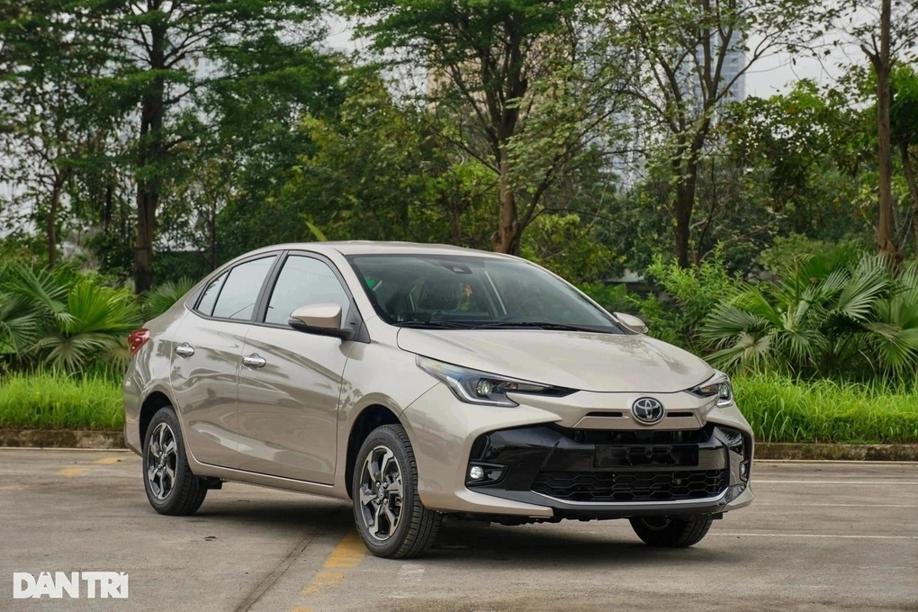 Toyota Vios lần đầu bán vượt Honda City và Hyundai Accent ở năm 2024