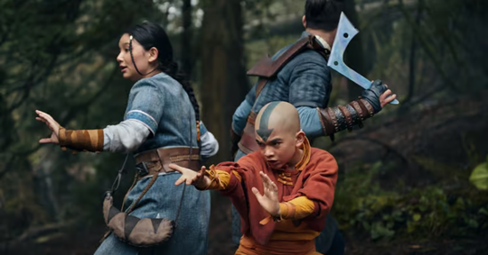 Fan “xúc động” sau khi xem trailer live-action Avatar: The Last Airbender