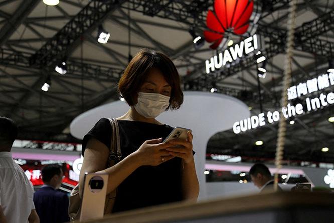 Bị cấm vận nặng nề nhưng Huawei lại làm điều khiến người Mỹ bất ngờ