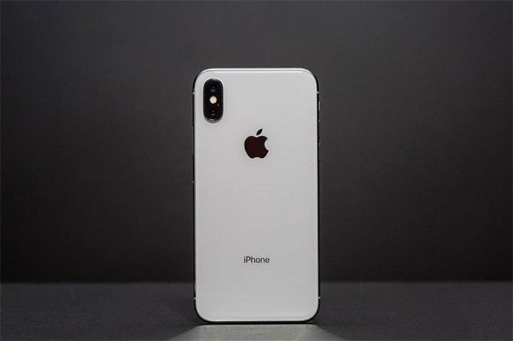 iPhone X ngoài giá rẻ ra còn gì đáng mua so với iPhone 12 pro?